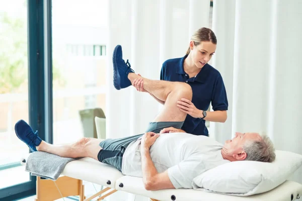 physical-therapists-assistant-1428417112